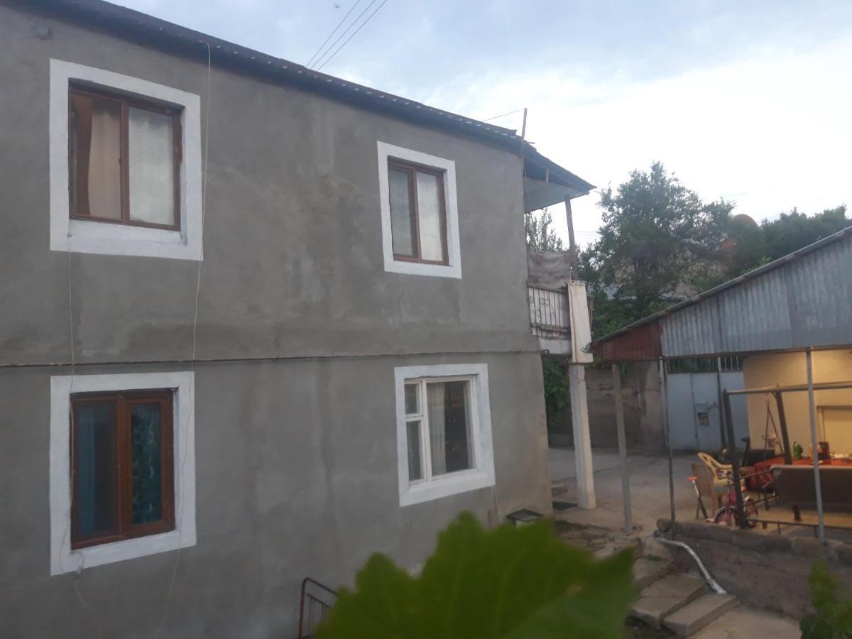 Sam'S Place, Tours With Sam Erivan Dış mekan fotoğraf
