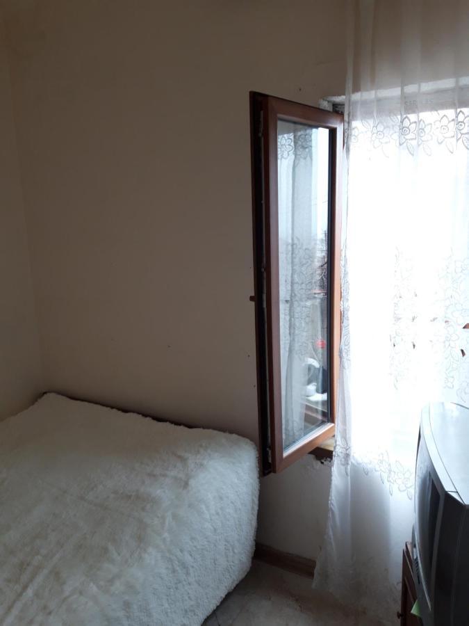 Sam'S Place, Tours With Sam Erivan Dış mekan fotoğraf