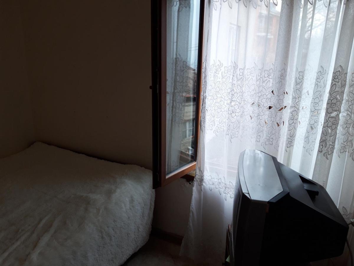 Sam'S Place, Tours With Sam Erivan Dış mekan fotoğraf